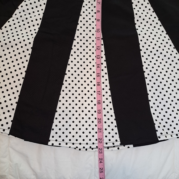Dead Threads Rockabilly Skirt Goth Long A Line Polka Dot Black White Bow - Picture 8 of 12